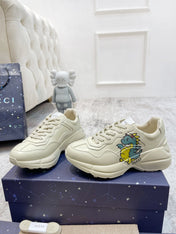 GG RHYTON TRAINER WHITE LAMBSKIN WITH SKY DINO MOTIF