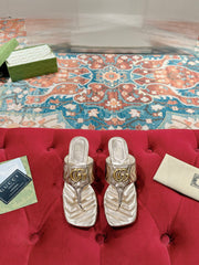 HIGH THONG MULE 55MM IN LIGHT GOLD CALFSKIN WITH GOLD HARDWARE