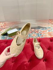 GG CROSS STRAP FLAT SHOES IN BEIGE CALFSKIN WITH STRAW SOLE
