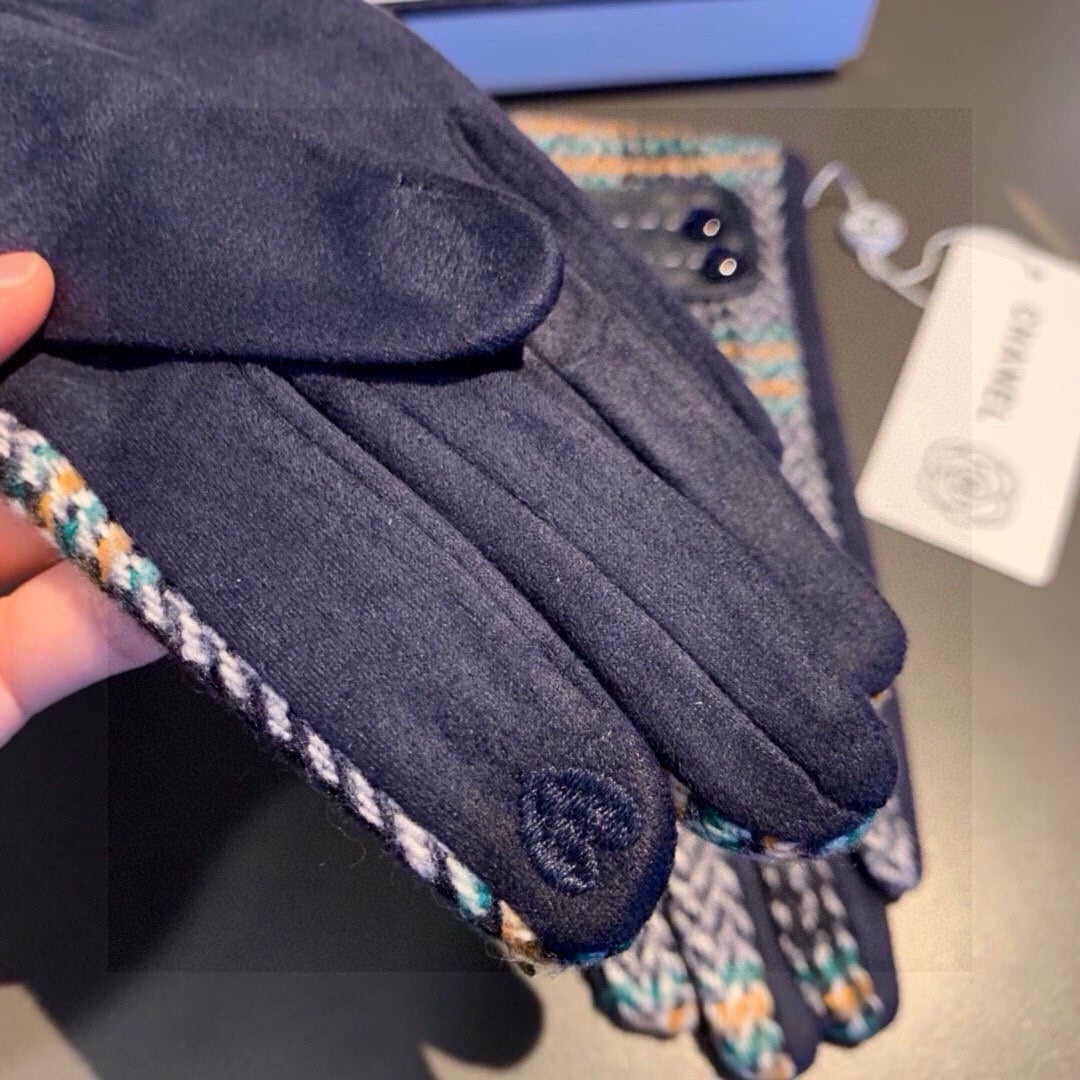 GLOVES IN COLORFUL WOOL 429243