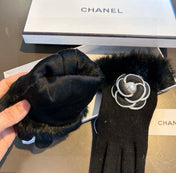 GLOVES IN BLACK WOOL WITH RABBIT FUR 439141