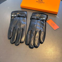 GLOVES WITH BUTTON IN BLACK SHEEPSKIN 456347