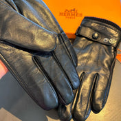 GLOVES WITH BUTTON IN BLACK SHEEPSKIN 456347