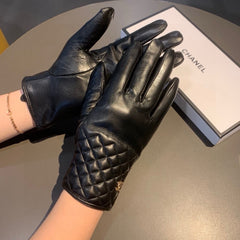 GLOVES IN BLACK LAMBSKIN WITH GOLD LOGO 462263