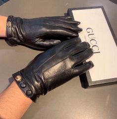 GLOVES WITH DOUBLE BUTTONS IN BLACK LAMBSKIN AND FLEECE LINING 465013