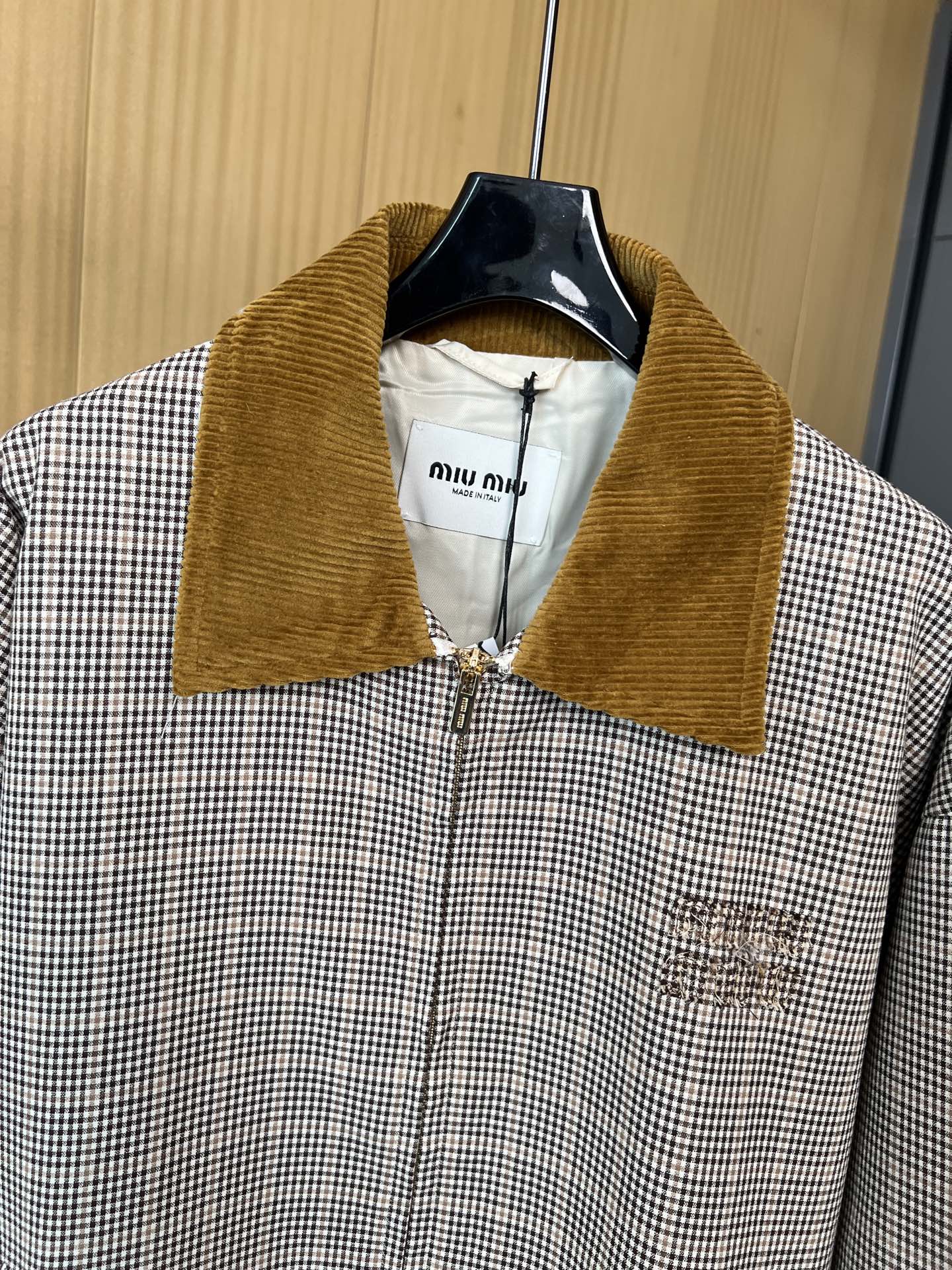 MIUMIU LAPEL COLLAR COAT STYLE 68