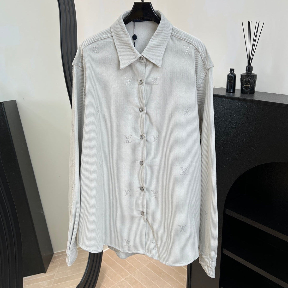 LV 25S SHIRT 0161