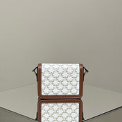 CLASSIQUE TRIOMPHE 22 CALFSKIN WHITE BROWN