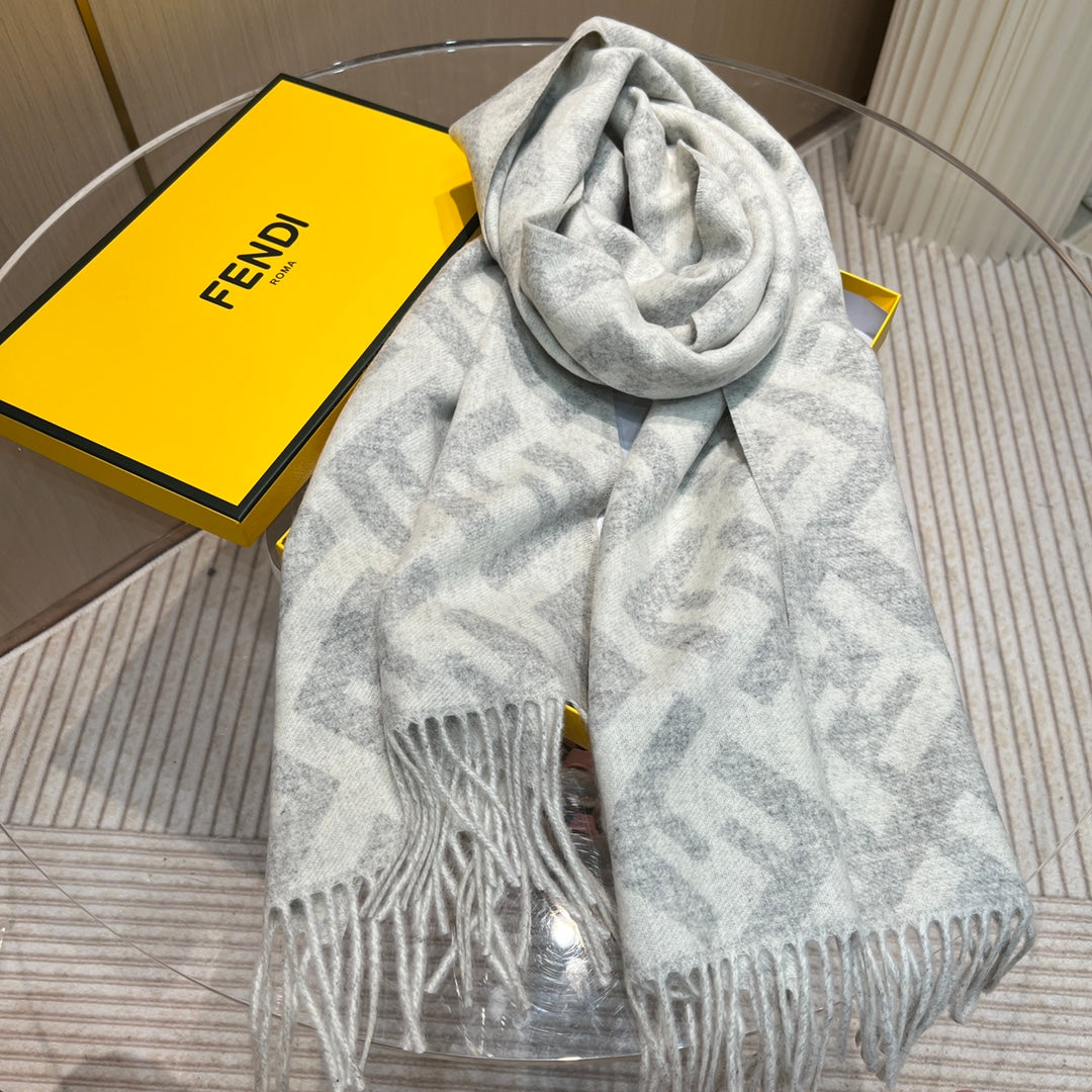 FF 140 CM PONCHO LIGHT GREY MIX WHITE WOOL AND SILK