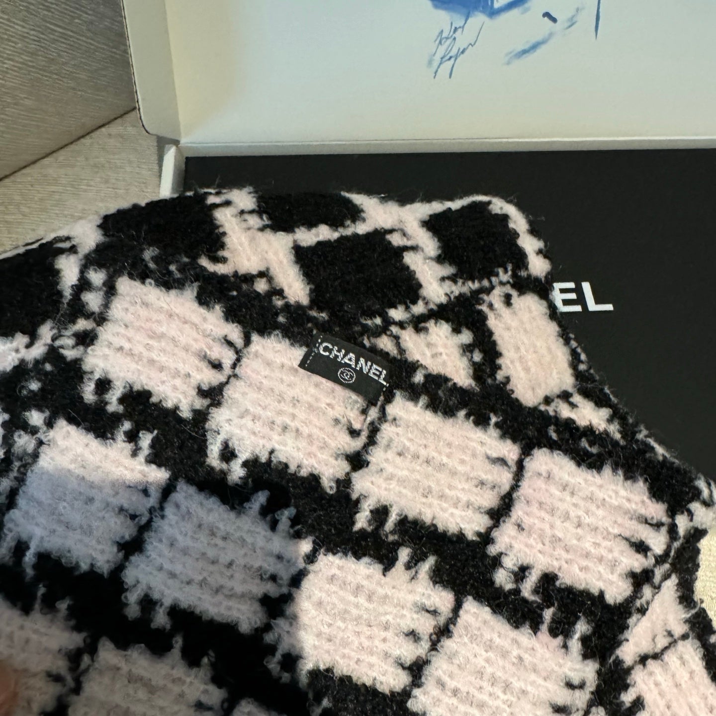 CHANEL 25S SCARF 180 IN WOOL 932137