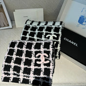 CHANEL 25S SCARF 180 IN WOOL 932137