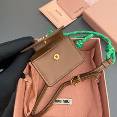 MICRO BAG 7 IN TAWNY BROWN SMOOTH LAMBSKIN GREEN STRAP