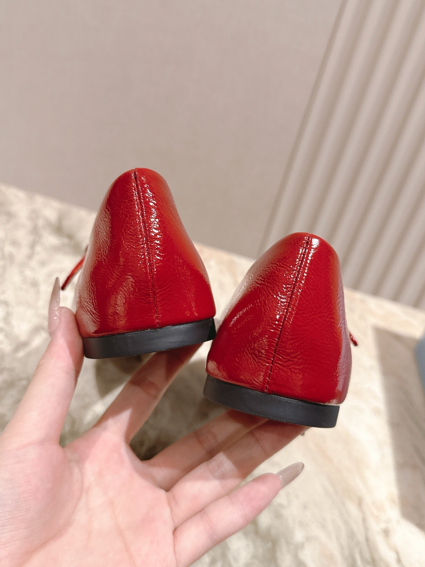 PRADA 25S BALLERINAS IN RED WINE CALFSKIN GLOSSY