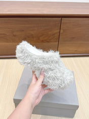 BALENCIAGA 25S MULES IN IVORY WHITE FAUX FUR