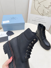 PRADA 25S LACE UP BOOTS BLACK CALFSKIN