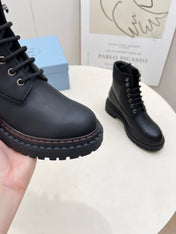 PRADA 25S LACE UP BOOTS BLACK CALFSKIN