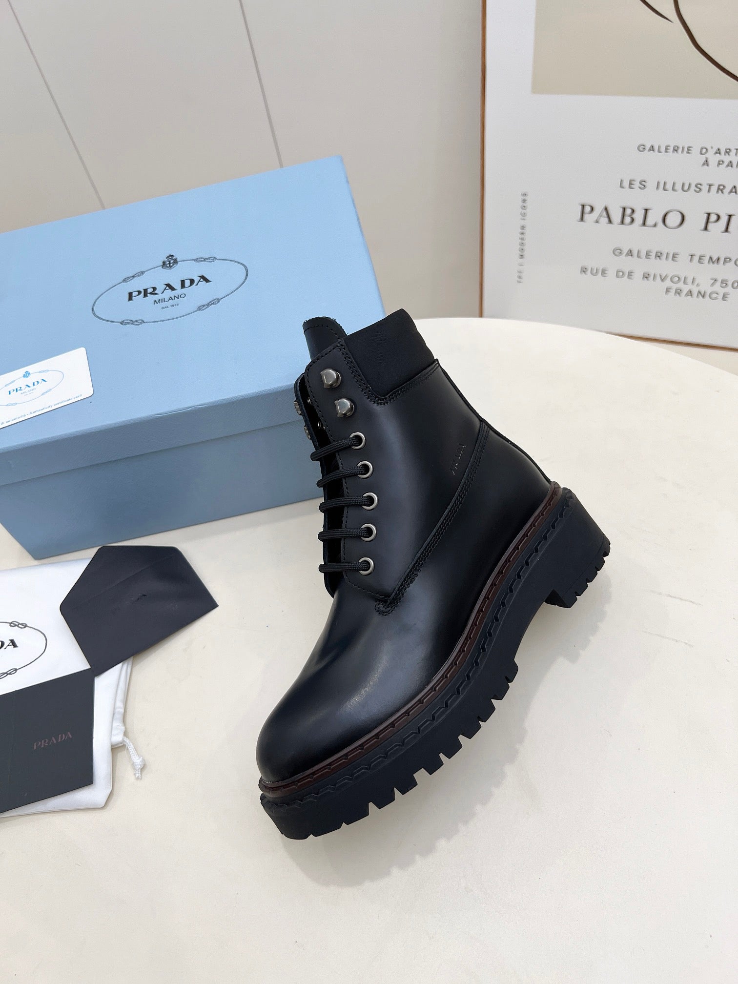 PRADA 25S LACE UP BOOTS BLACK GLOSSY CALFSKIN