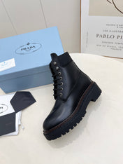PRADA 25S LACE UP BOOTS BLACK GLOSSY CALFSKIN