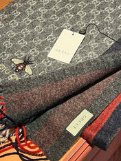 SCARF 180 CM IN BLACK CASHMERE WITH BEE PATTERN 396473