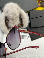 MONTAIGNE SUNGLASS CD3192 IN RED ACETATE