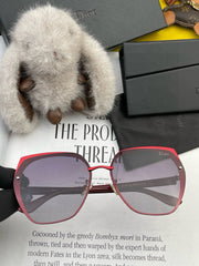 MONTAIGNE SUNGLASS CD3192 IN RED ACETATE