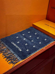 LV SCARF 180 CM IN CASHMERE 730570