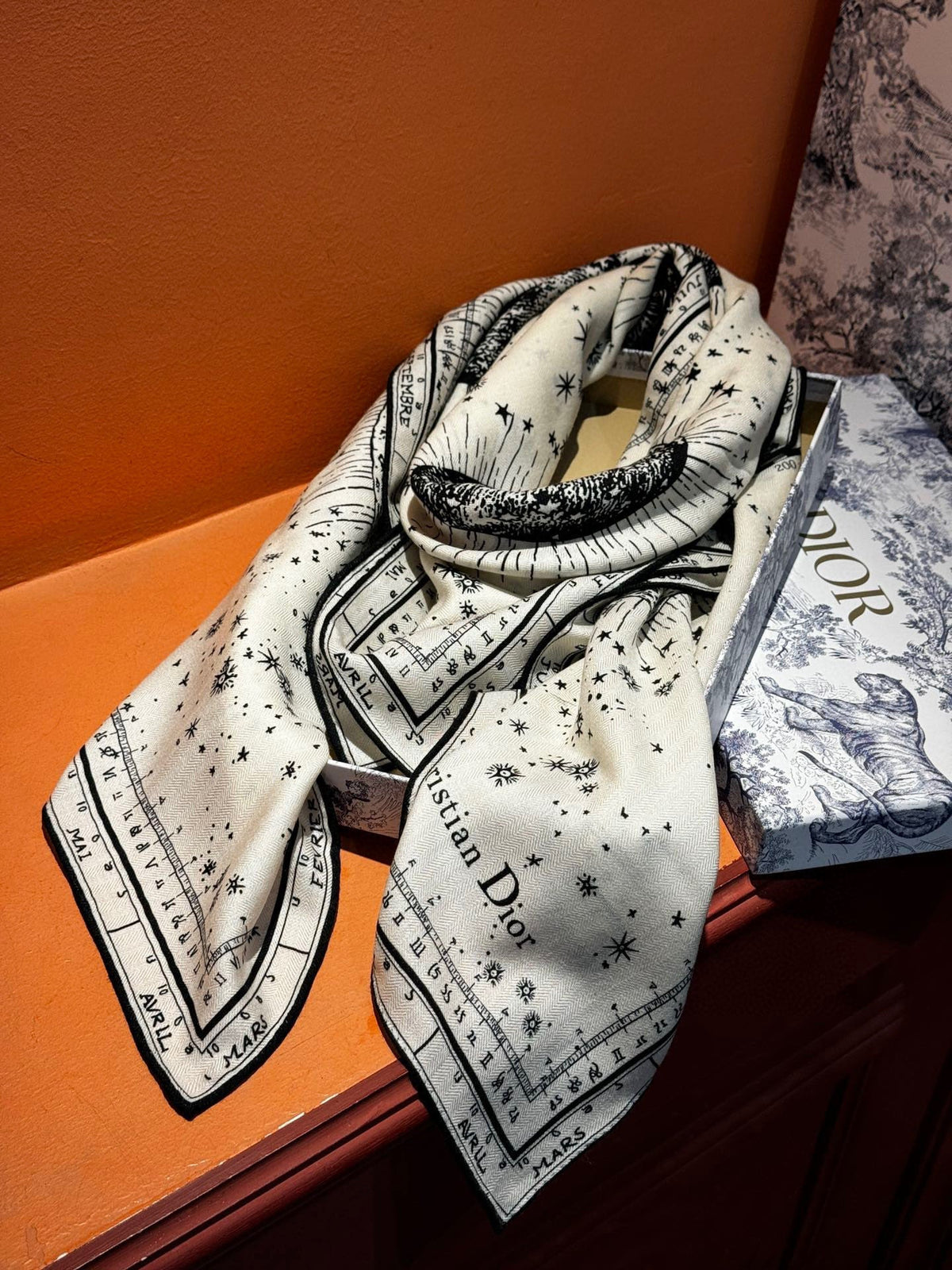 DIOR SCARF 140 CM IN SILK-CASHMERE BLEND 735817