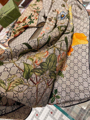 GUCCI 25S SCARF 180 IN CASHMERE 738505