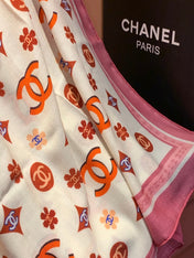 CHANEL 25S SCARF 140 IN CASHMERE 931507