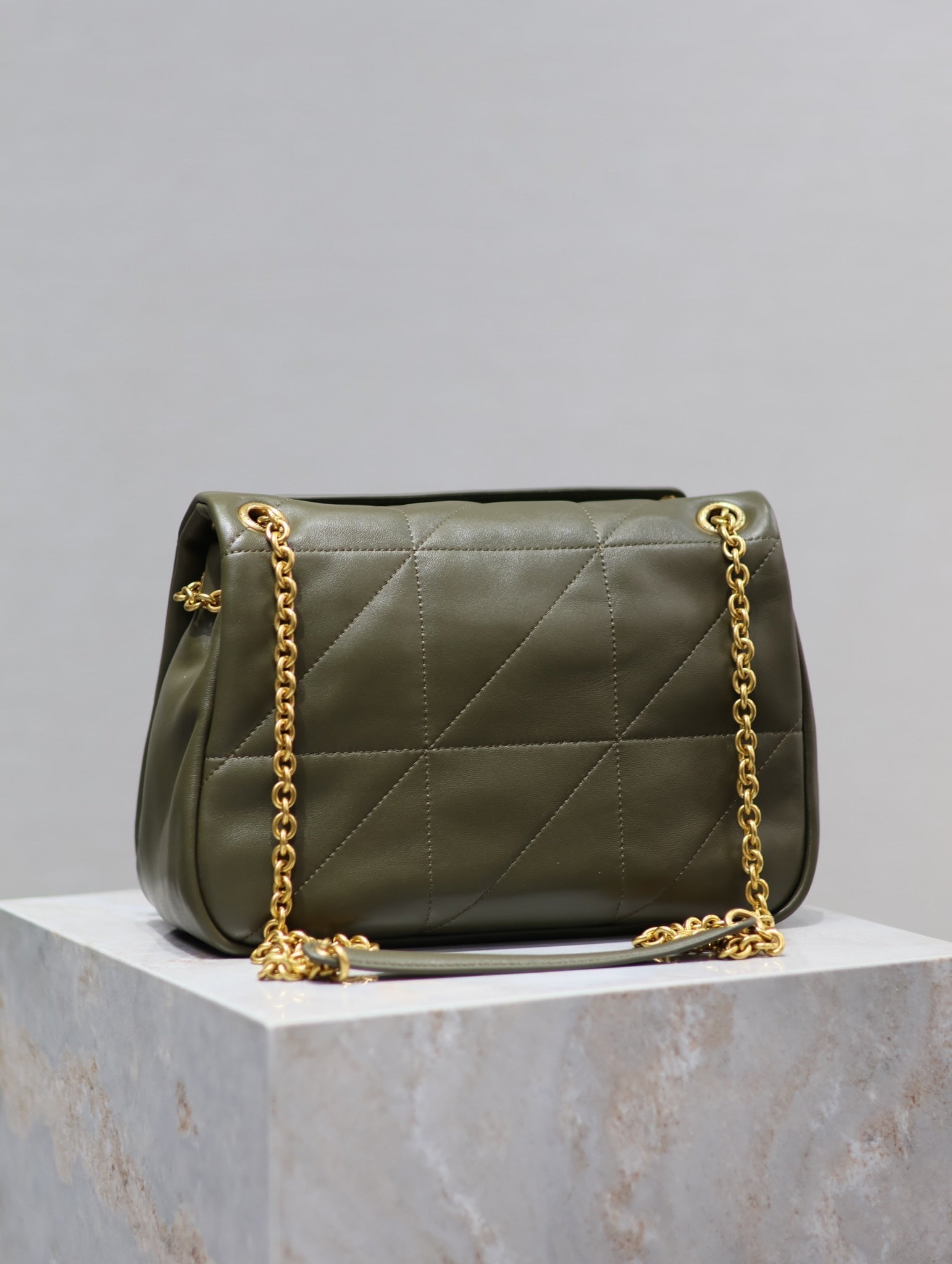 YSL 25S JAMIE 25 IN LIGHT MUSK LAMBSKIN GOLD HARDWARE