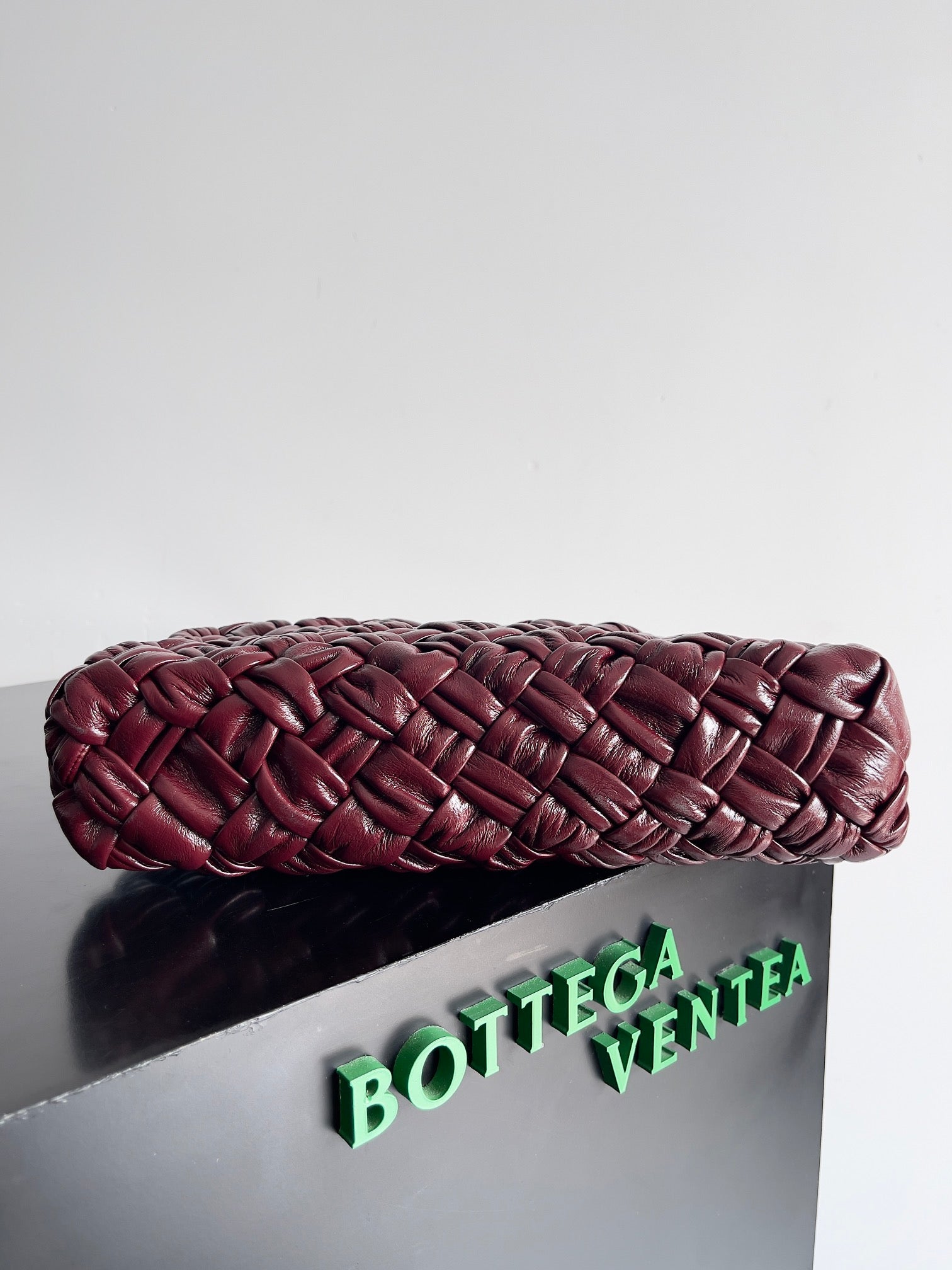 KELIMERO CHA-CHA CLUTCH 28.5 IN BURGUNDY LAMBSKIN