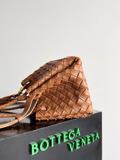 BV Small Parachute 21 Tan Lambskin Ghw