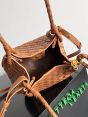 BV Small Parachute 21 Tan Lambskin Ghw