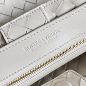 HANDLE BAG ANDIAMO 32 IN OFF WHITE LAMBSKIN