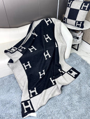 AVALON THROW BLANKET 170 CM IN BLACK CASHMERE 294472