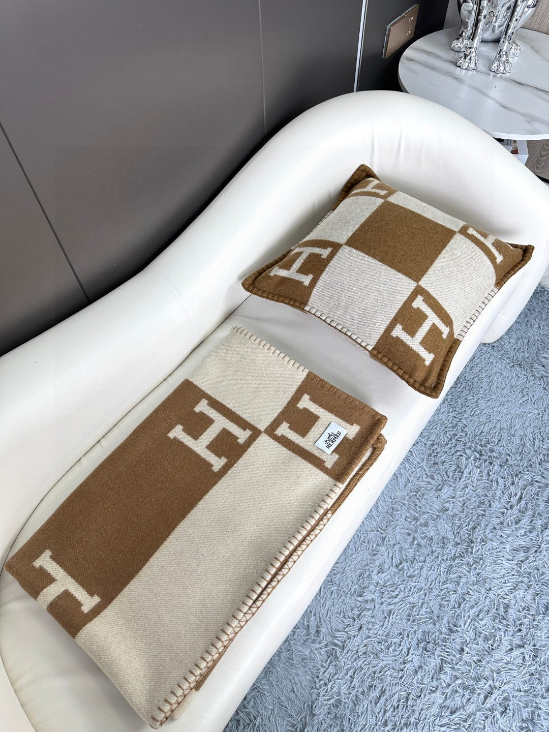 AVALON THROW BLANKET 170 CM IN CIDER BROWN CASHMERE 294473