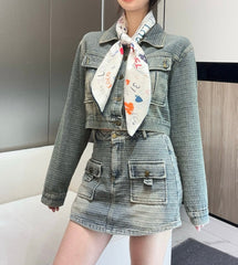 CHANEL 25S SCARF 90 IN SILK 730662