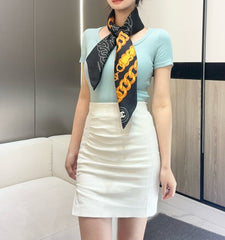 CHANEL 25S SCARF 90 IN SILK 639119