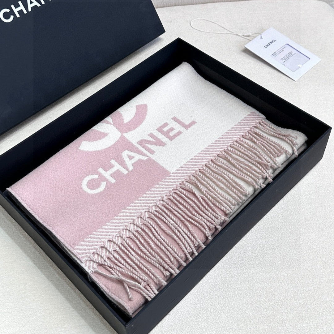 CHANEL 25S SCARF 184 IN MERINO WOOL 727322