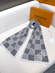 LV SCARF 180 CM IN CASHMERE 682078