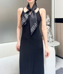 CHANEL 25S SCARF 90 IN SILK 732123