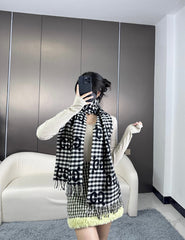 GUCCI 25S SCARF 220 IN CASHMERE 732134