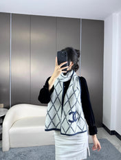 CHANEL 25S SCARF 180 IN WOOL 989767