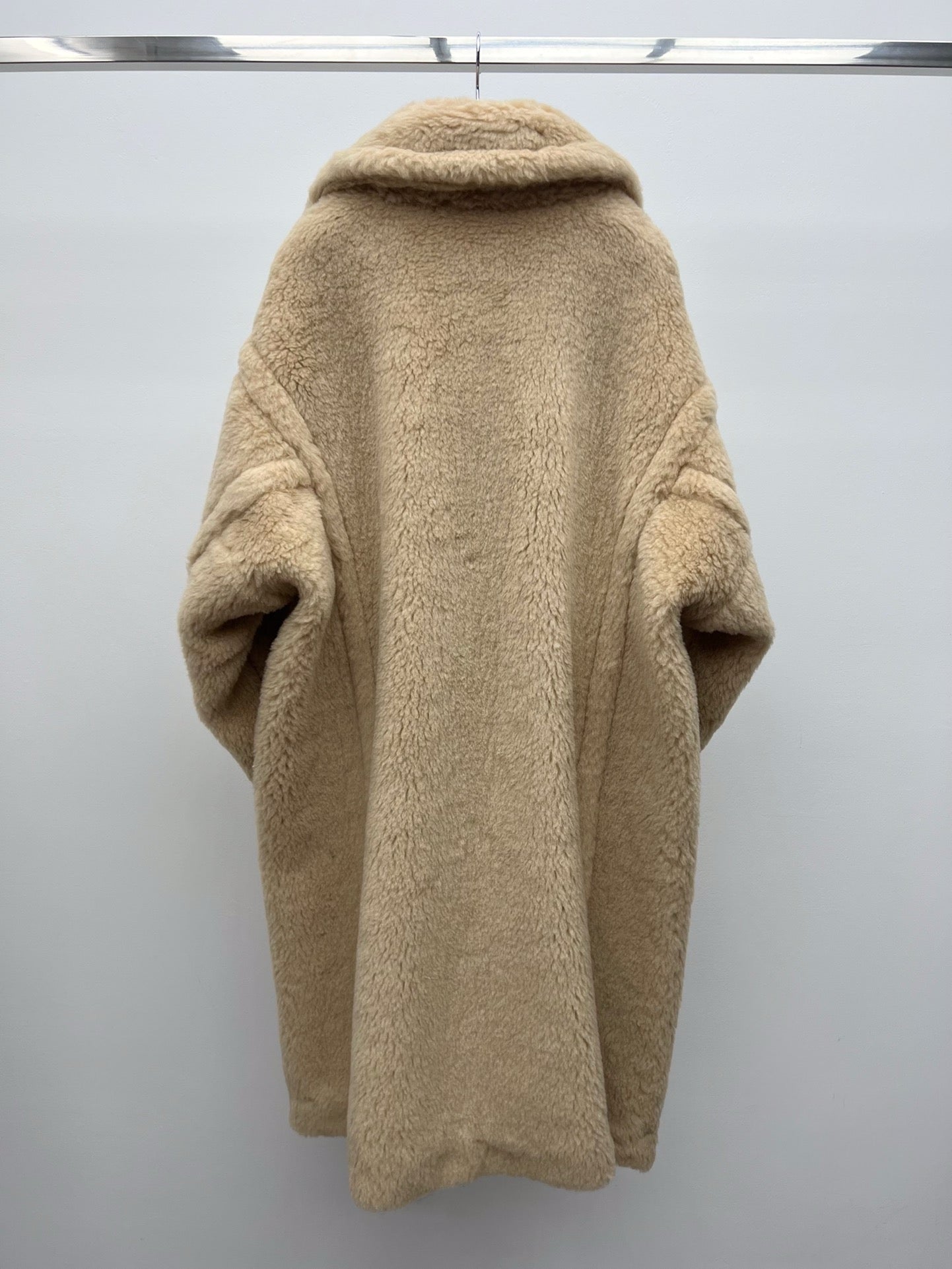 BURBERRY 25S TEDDY BEAR JACKET 0055