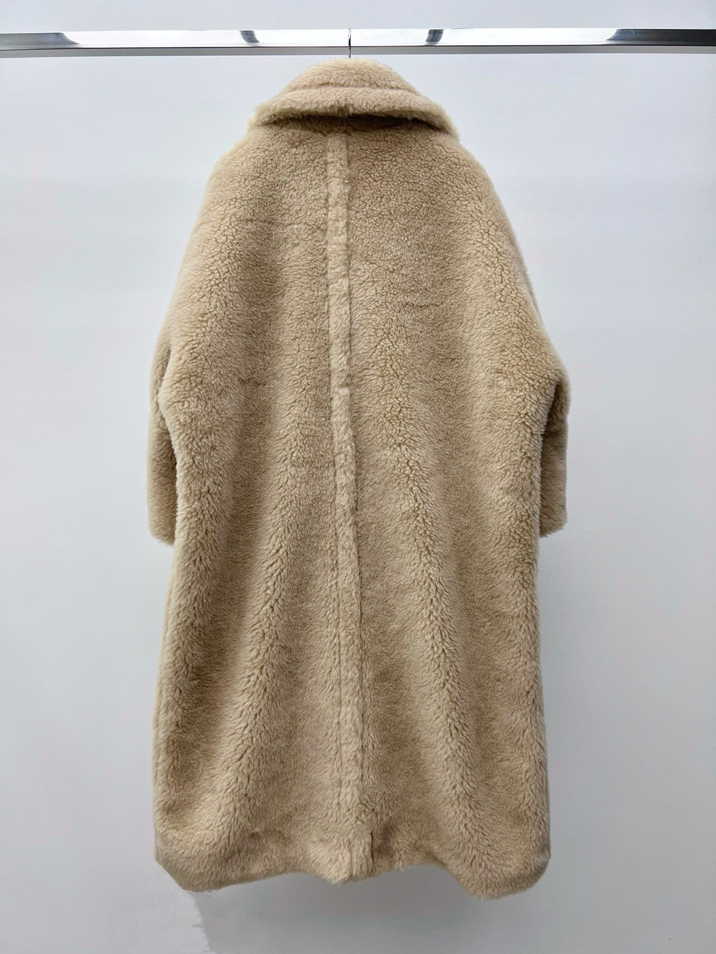 BURBERRY 25S TEDDY BEAR JACKET 0053