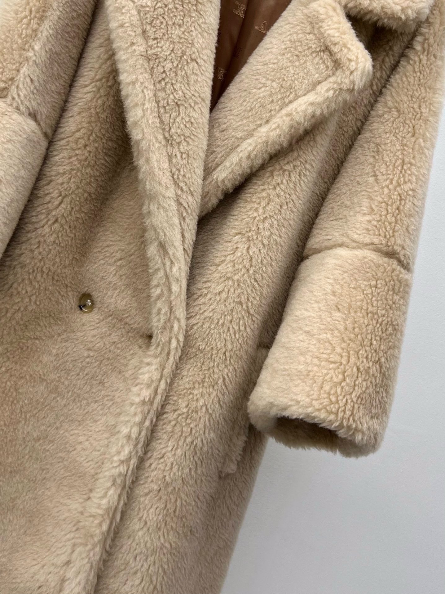 BURBERRY 25S TEDDY BEAR JACKET 0053