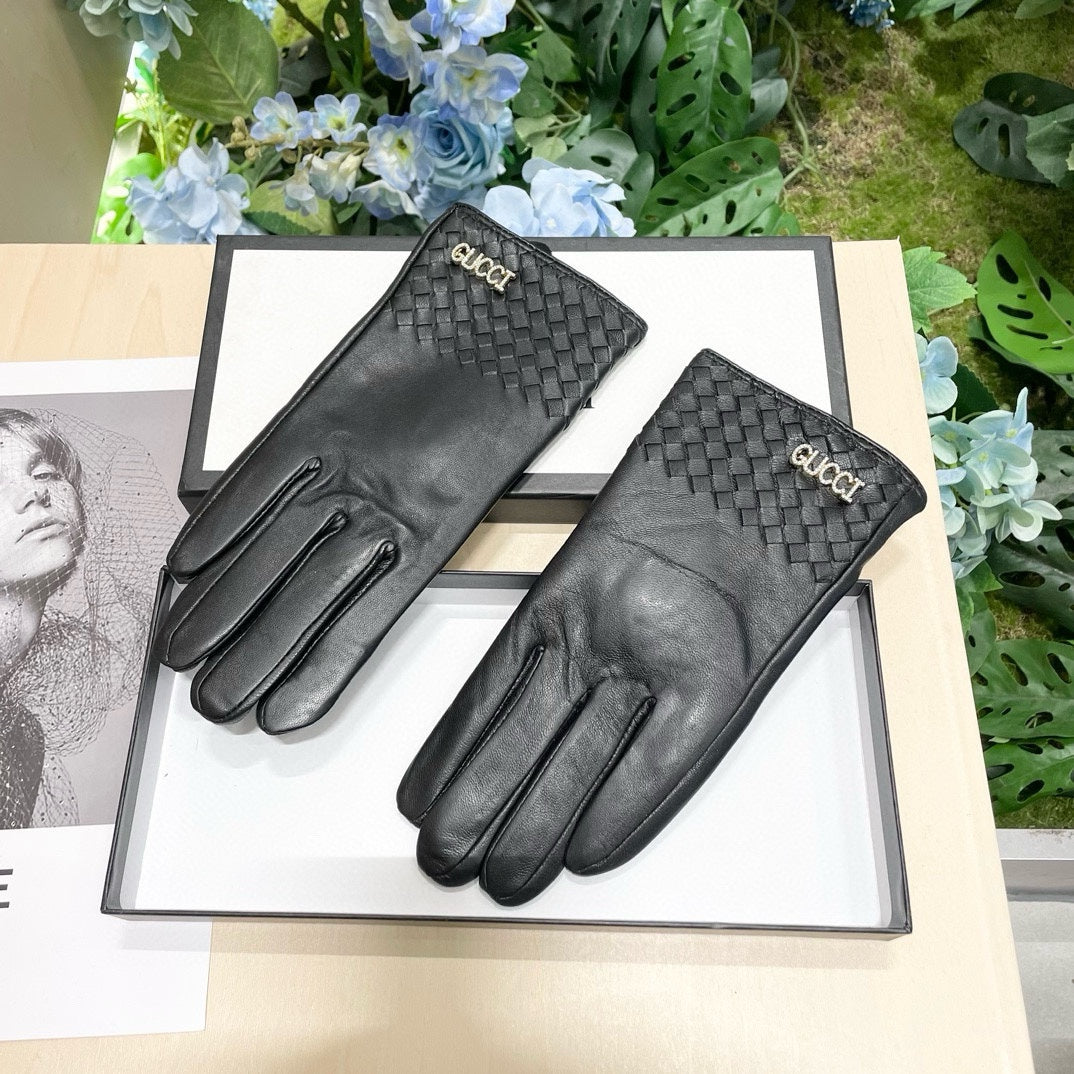 GLOVES IN BLACK SHEEPSKIN 456295