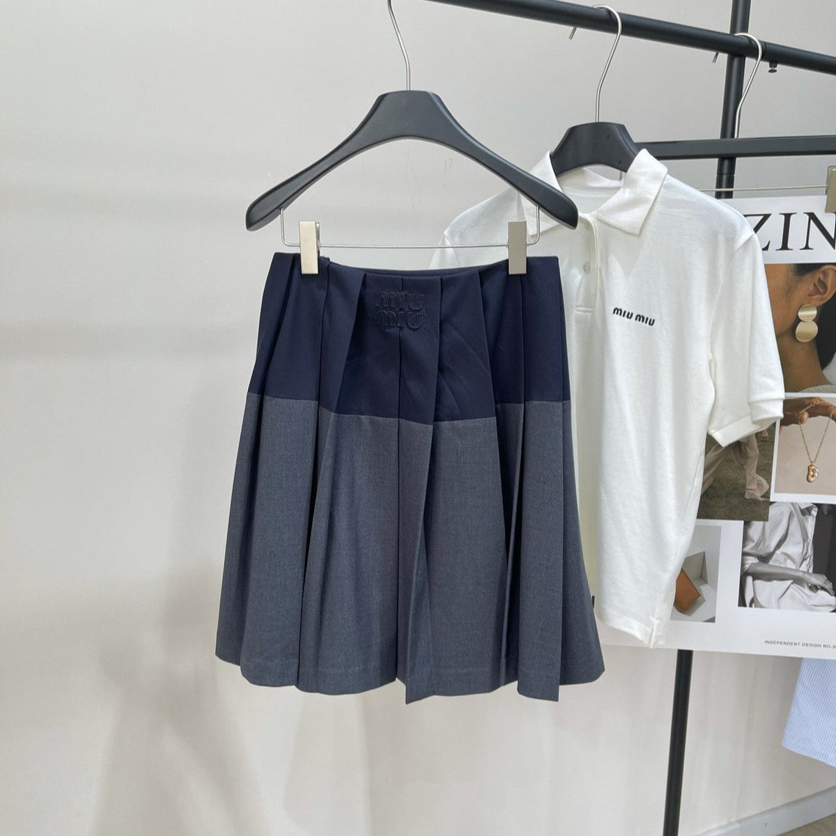 MIUMIU PLEATED LOW-BACK SIDE-SLIT MIDI SKIRT 275985