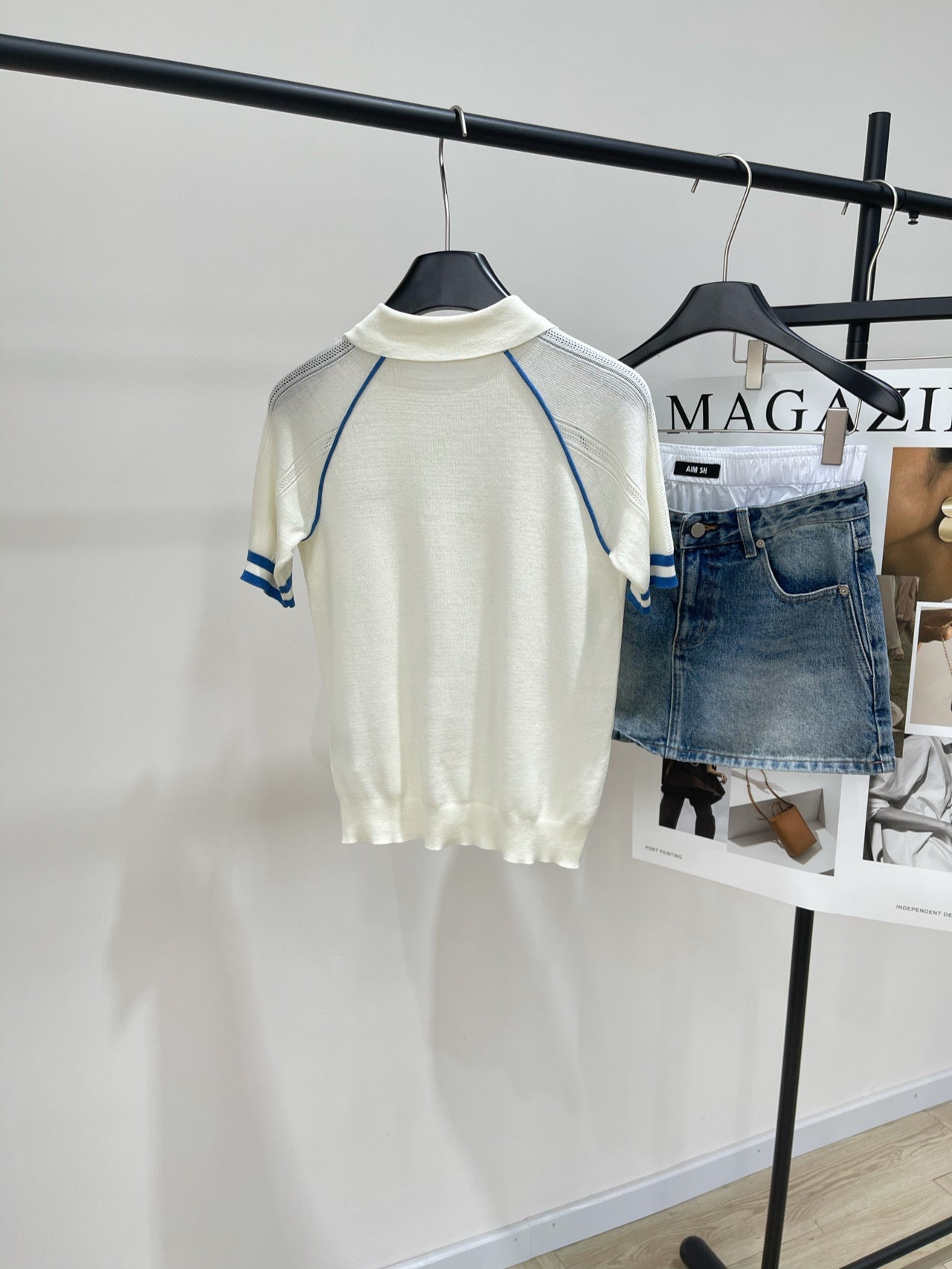 MIUMIU SHORT-SLEEVE RAGLAN POLO SHIRT IN BLUE AND WHITE 267966