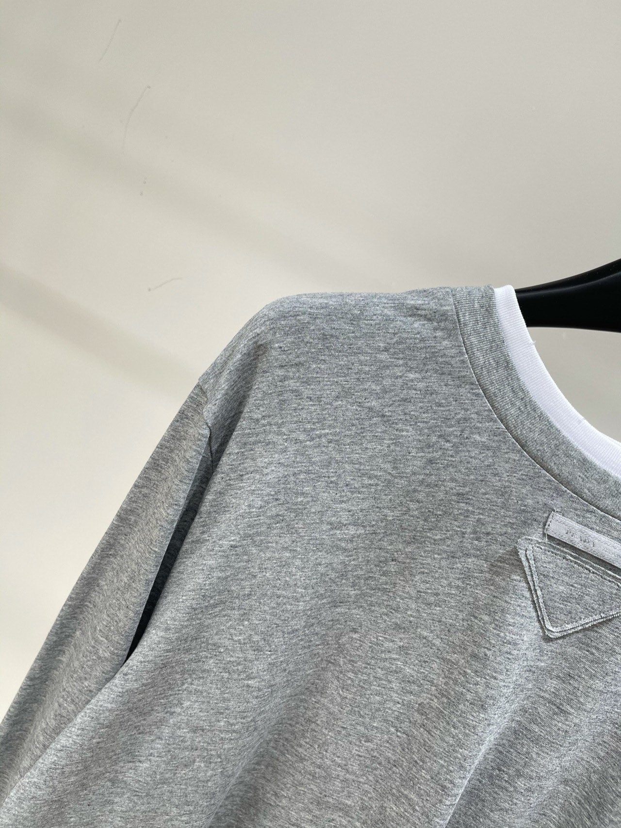 PRADA TWO-PIECE LONG SLEEVE T-SHIRT 273175